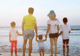 一家子的吃瓜群众,揭秘家庭生活中的欢乐与争议