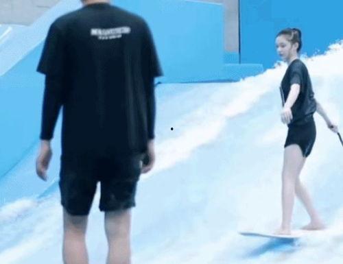 吃瓜群众黑白配,揭秘吃瓜群众的趣味生活