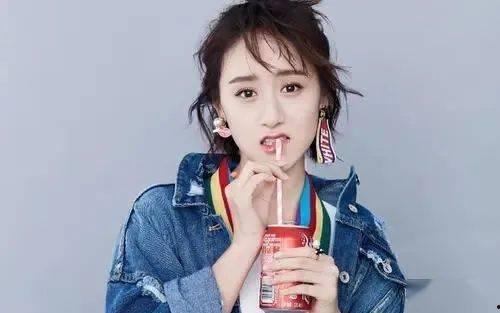 吃瓜群众上线成毅